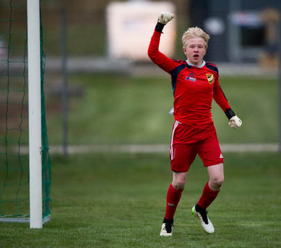 IFK Hässleholms Jacob Holmberg räddar sin TREDJE och