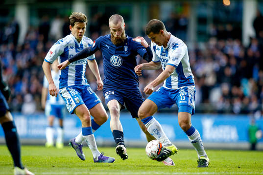 IFK Göteborgs Mads Albeck och Mauricio Albornoz  och