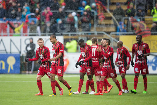 Östersunds Walid Atta jublar