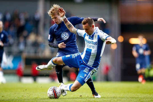 Malmö FFs Oscar Lewicki och IFK Göteborgs Jakob Ankersen