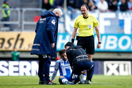 IFK Göteborgs Mattias Bjärsmyr tvinga utgå skadad