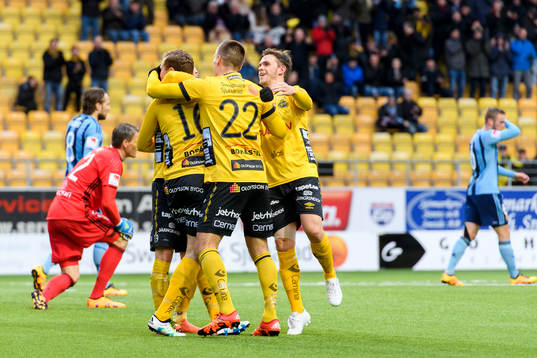 Elfsborgs spelare jublar