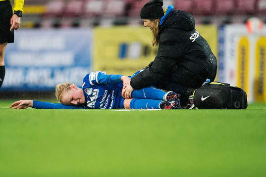 Eskilstunas Elin Wahlström skadas