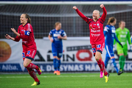 Linköpings Pernille Mosegaard Harder jublar