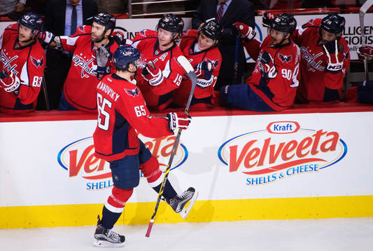 Washingtons Andre Burakovsky jublar