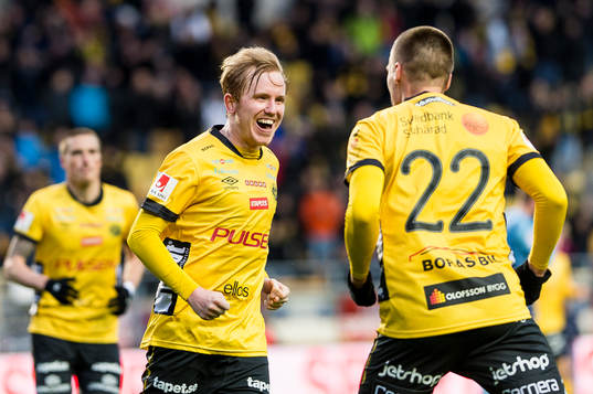 Elfsborgs Simon Lundevall jublar