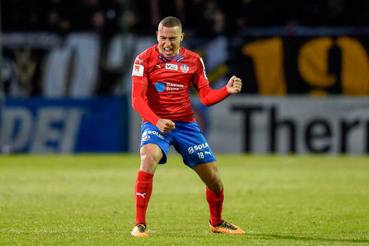 Helsingborgs Jordan Larsson jublar