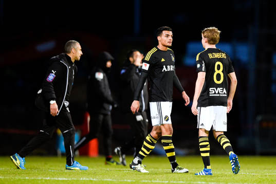 s Ahmed Yasin och Johan Blomberg deppar