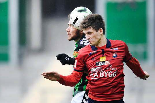 GAIS Malkolm Moenza och Örgrytes Daniel Paulson