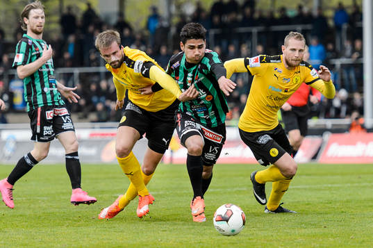 Varbergs Hosam Aiesh blir neddragen utan åtgärd