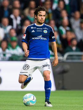 Sundsvalls Kristinn Steindorsson med bollen