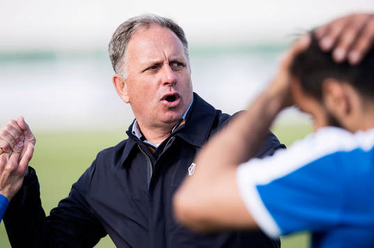 Halmstads tränare Jan Jönsson jublar