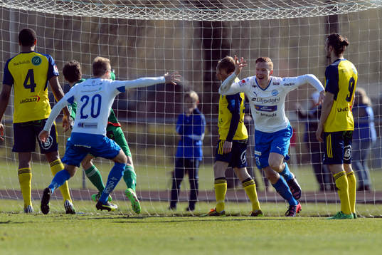 Värnamos David Engström jublar