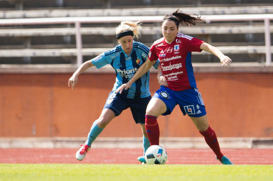 Djurgårdens Annika Kukkonen och Vittsjös Clara Markstedt