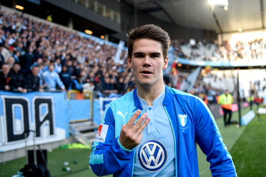 Malmö FFs tremålsskytt Vidar Örn Kjartansson jublar