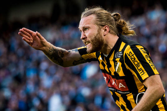 Häckens Emil Wahlström reagerar