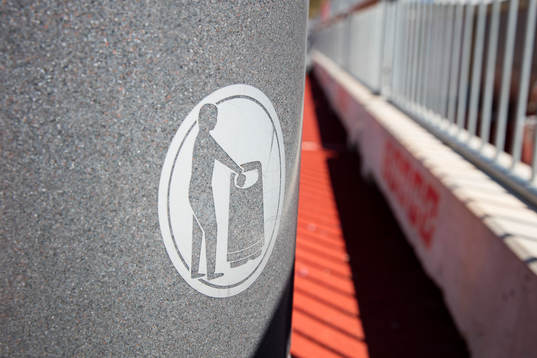 En symbol på en papperskorg