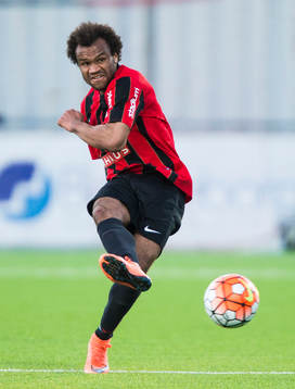 Brommapojkarnas Serge-Junior Martinsson Ngouali i aktion
