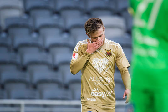 Östersunds Dennis Widgren deppar