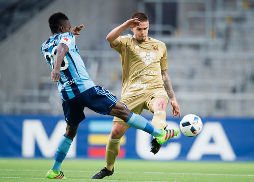 Djurgårdens Sam Johnson och Östersunds Douglas Bergqvist