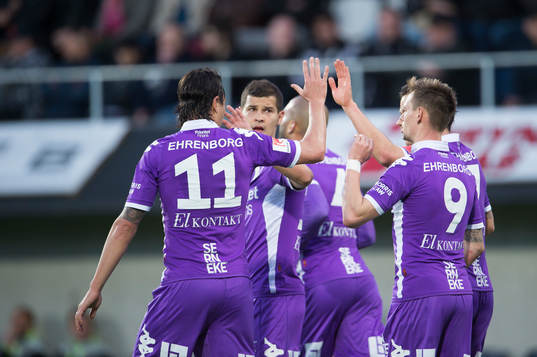 IFK Göteborgs spelare jublar