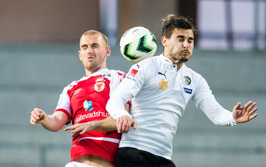 Kalmars Sebastian Starke-Hedlund och Örebros Astrit