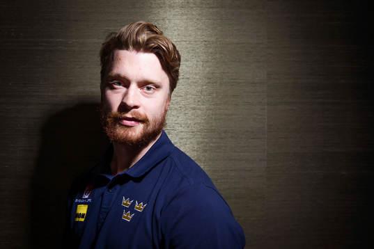 Adam Larsson