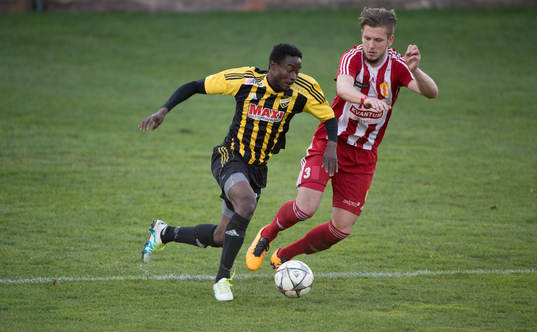 IFK Hässleholms Kojo Annor i matchen i division 2 mellan
