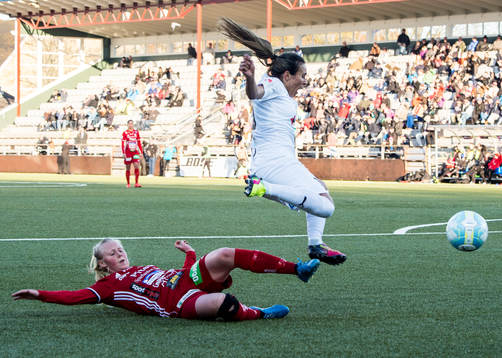 Rosengårds Marta Viera Da Silva mot Piteås Elin Bragnum