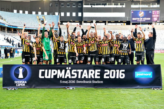 Häcken segrande lag jublar