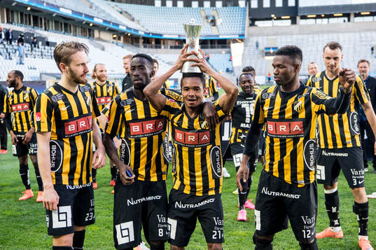 Häckens Simon Sandberg, Demba Savage, Nasiru Mohammed och