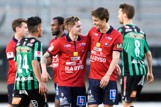 Örgrytes Andreas Östling och Daniel Paulson jublar