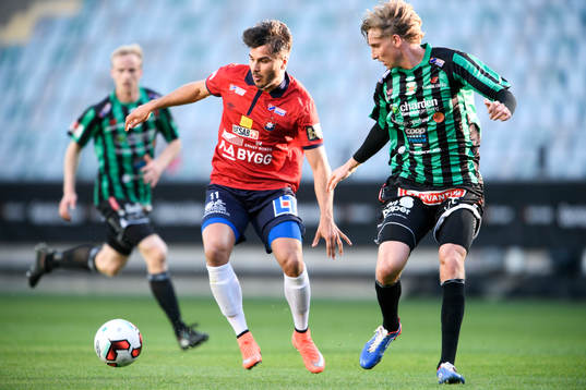 Örgrytes William Atashkadeh och Varbergs Erik Nilsson