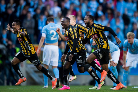 Häckens Nasiru Mohammed, John Owoeri och René Makondele