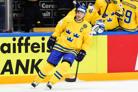 Sveriges Jimmie Ericsson jublar