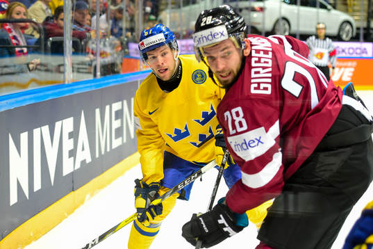 Lettlands Robert Rosen och Lettlands Zemgus Girgensons