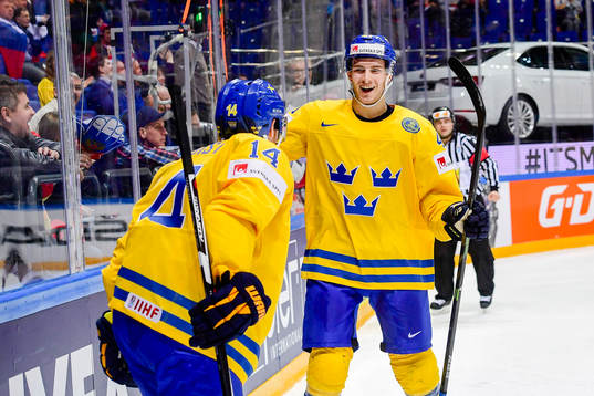 Sveriges Alexander Wennberg jublar
