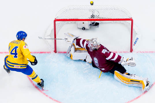 Bläddra bland fler bilder av Ishockey-VM 2016, Dag 1, Sverige - Lettland