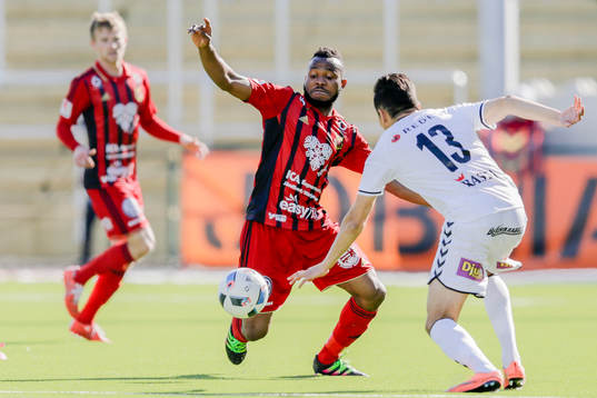 Bläddra bland fler bilder av Fotboll, Allsvenskan, Östersund - Kalmar