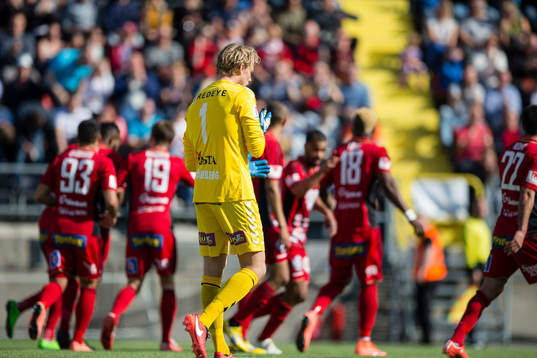 Kalmars målvakt Ole Söderberg deppar