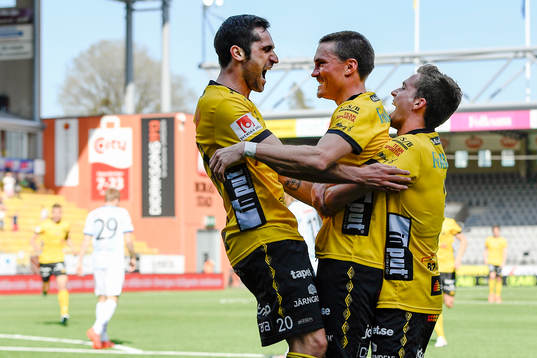 Elfsborgs Lasse Nilsson, Emir Bajrami Adam Lundqvist jublar