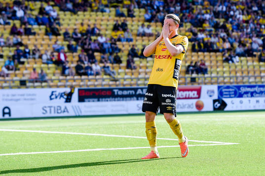 Elfsborgs Simon Hedlund deppar