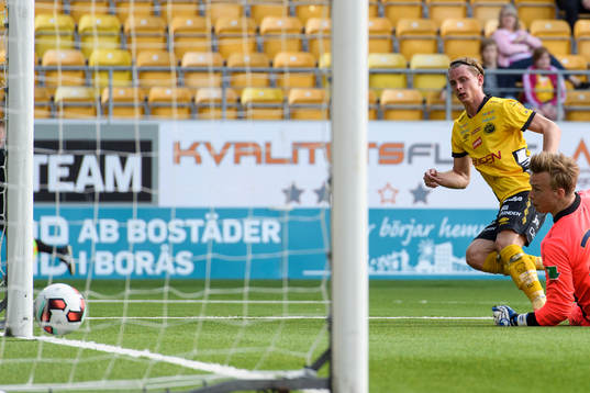 Elfsborgs Simon Hedlund gör 2-0