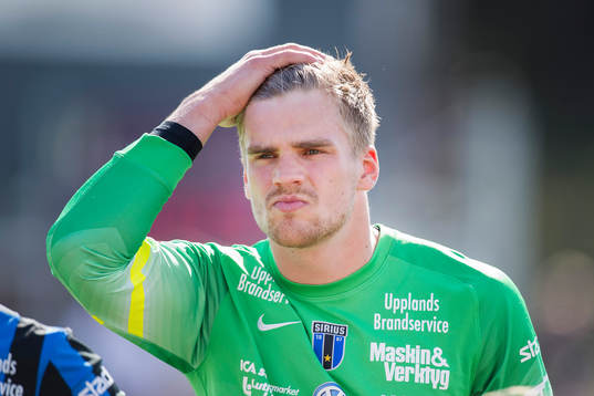 Sirius målvakt Lukas Jonsson
