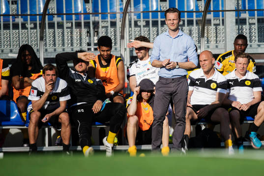 Frejs tränare Bartosz Grzelak