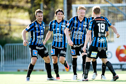 Sirius spelare jublar
