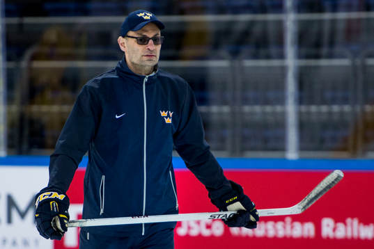 Assisterande tränare Peter Popovic