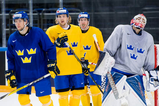 Robert Rosen, Anton Lindholm, Niclas Burström och målvakt