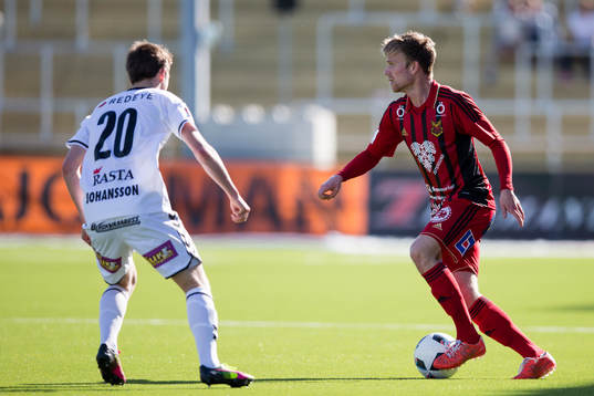 Östersunds Dennis Widgren mot Kalmars Carl Johansson