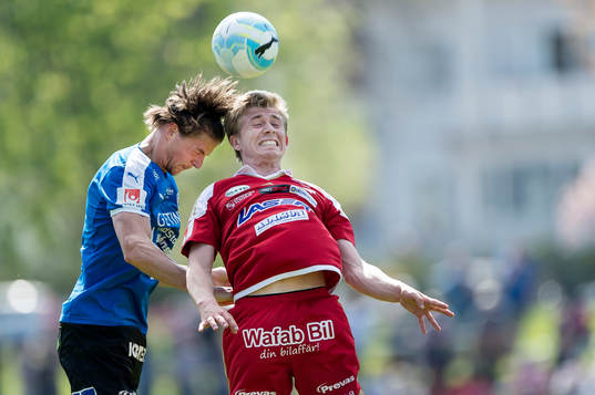 Halmstads Fredrik Liverstam och Degerfors Ludvig Fritzson